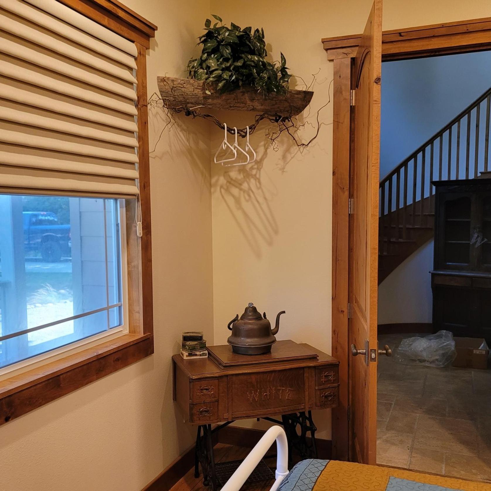 Kings River Reflections Homestay